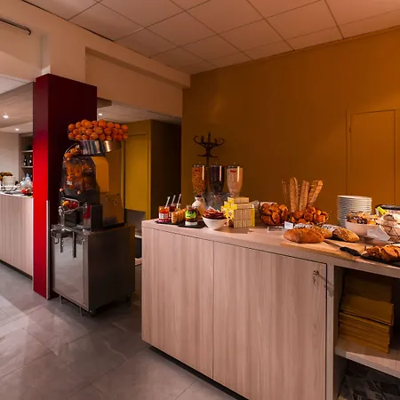 Ibis Styles 3* بوفيه