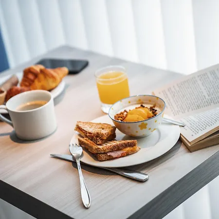 Ibis Styles 3* بوفيه