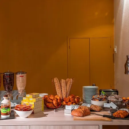 Ibis Styles Hotel 3*